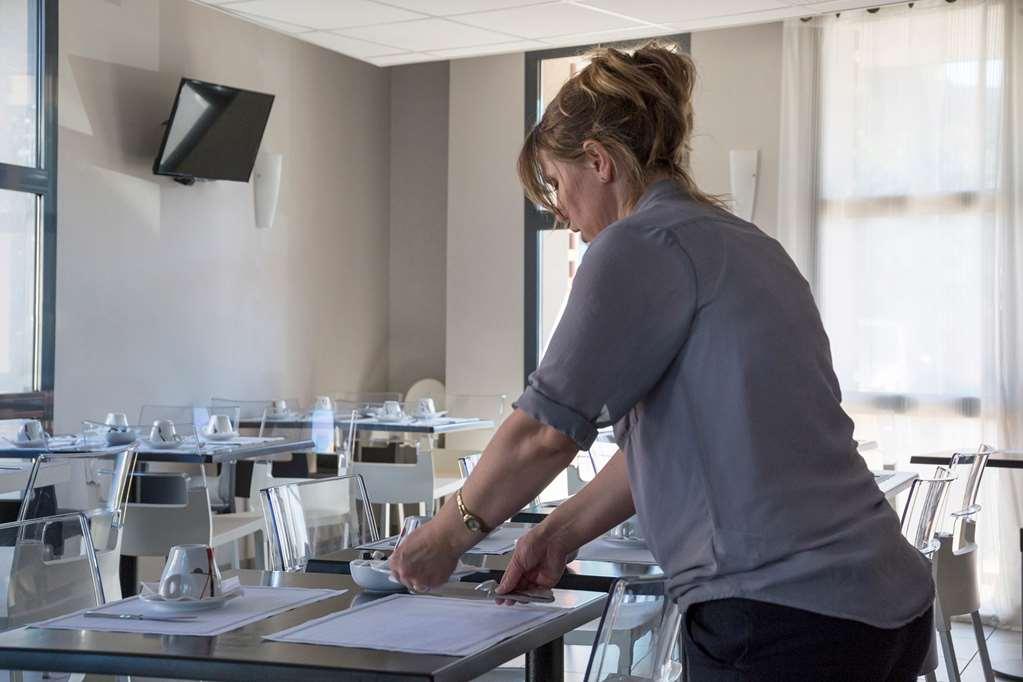 The Originals City, Hotel Novella Confort, Nantes Est Carquefou Servis gambar